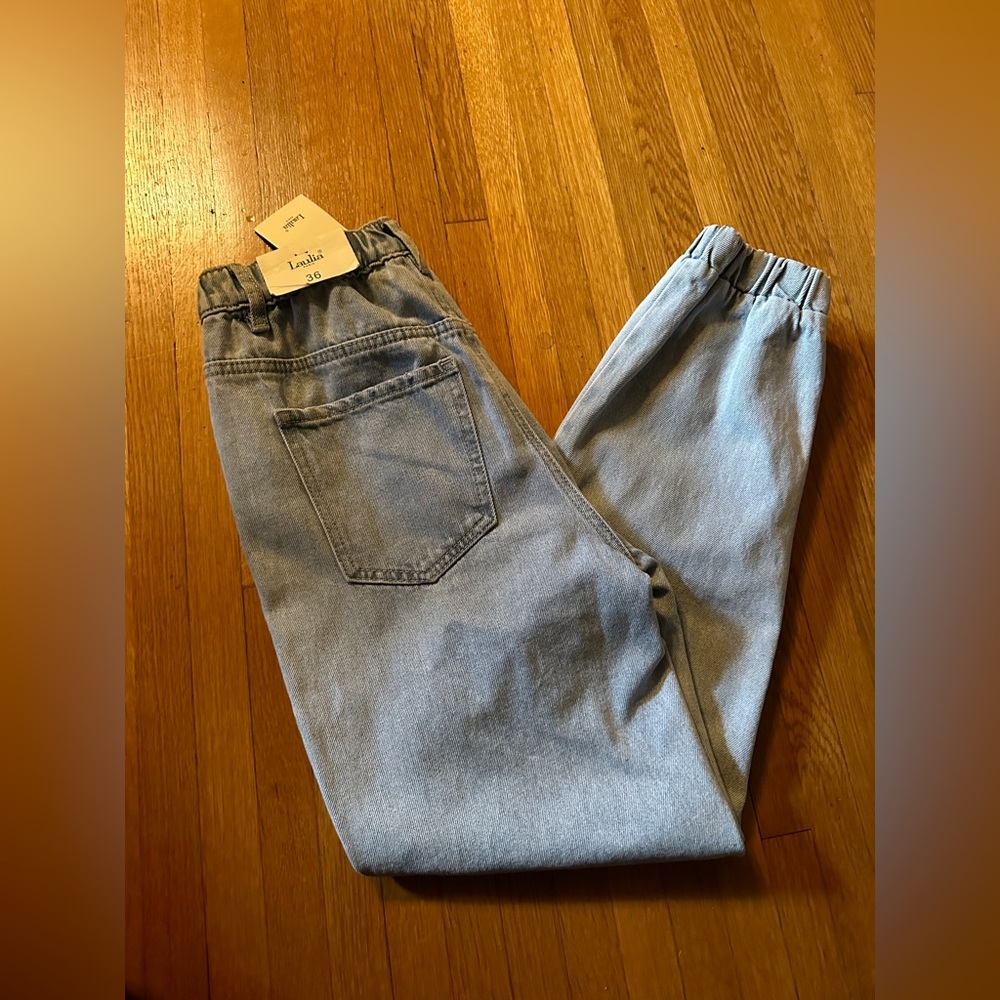 Laulia Paris “Harem-style” Jeans in Lightweight Wash, EU 36, US Size 4 (S), NWT